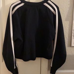 Brandy Melville cropped sweater